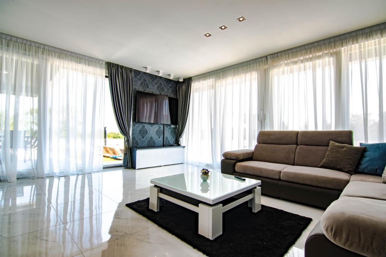 Villa Evoque - Adriatic Luxury Villas Zara Esterno foto